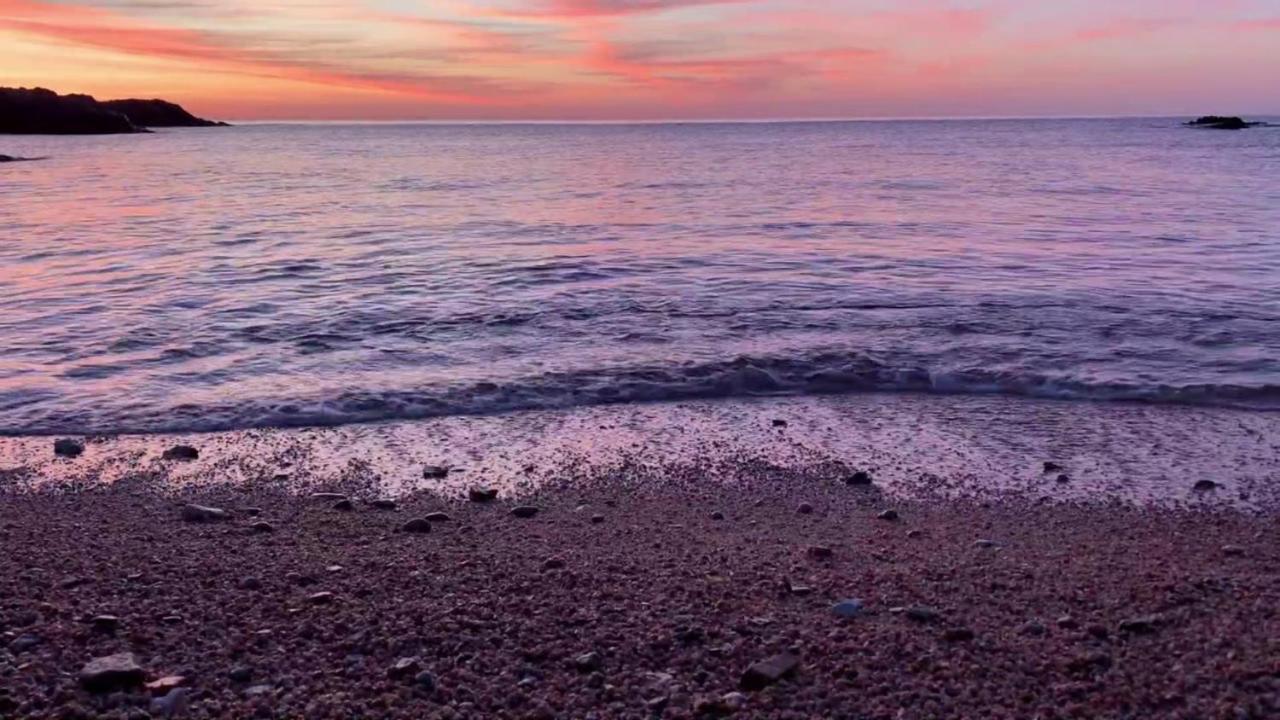 ⭑ Terrace + Sea Views + Private Beach. What Else? ⭑ توسا ذي مار المظهر الخارجي الصورة